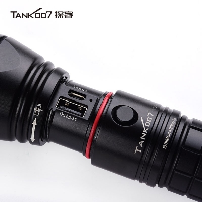 TANK007探客可充電執(zhí)勤，執(zhí)法，巡邏遠射防水戶外超亮LED電筒UC20