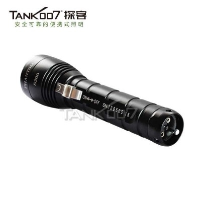 TANK007探客D60專業(yè)潛水超亮手電筒（水下200米）